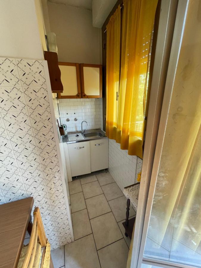 Gramsci First Apartment โมดินา ภายนอก รูปภาพ