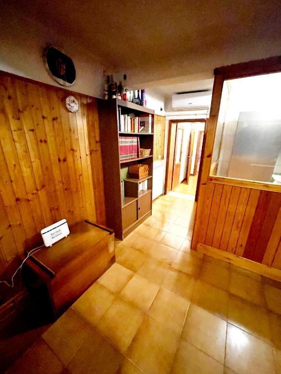 Gramsci First Apartment โมดินา ภายนอก รูปภาพ